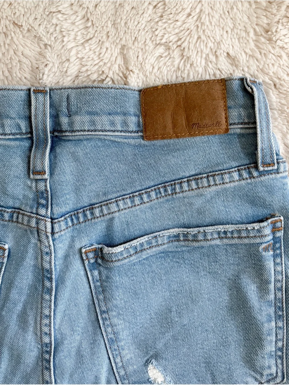 Madewell Perfect Vintage Straight Jeans High Rise Distressed Light Wash Size 26